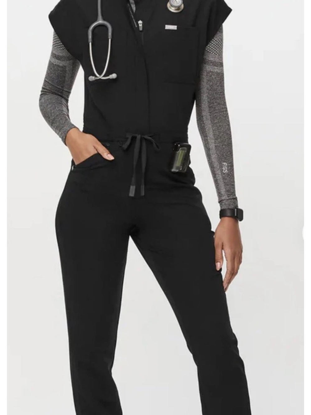 Figs Rafaela Black on black Limited color edition ScrubJumpsuit jogger XS nurse